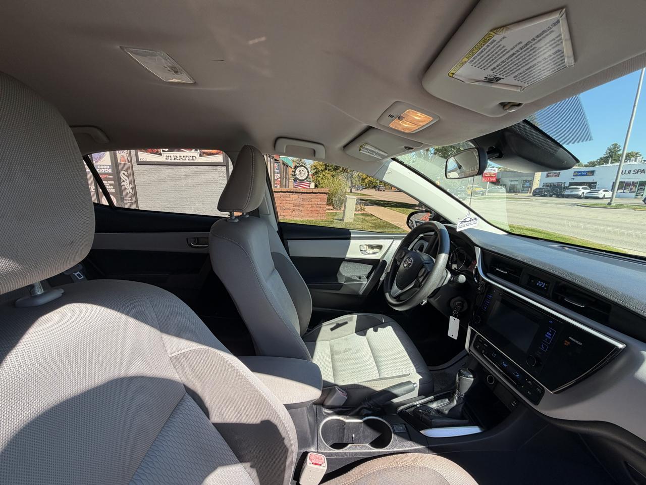 Toyota Corolla photo 31