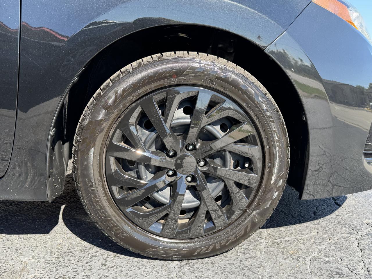 Toyota Corolla photo 38