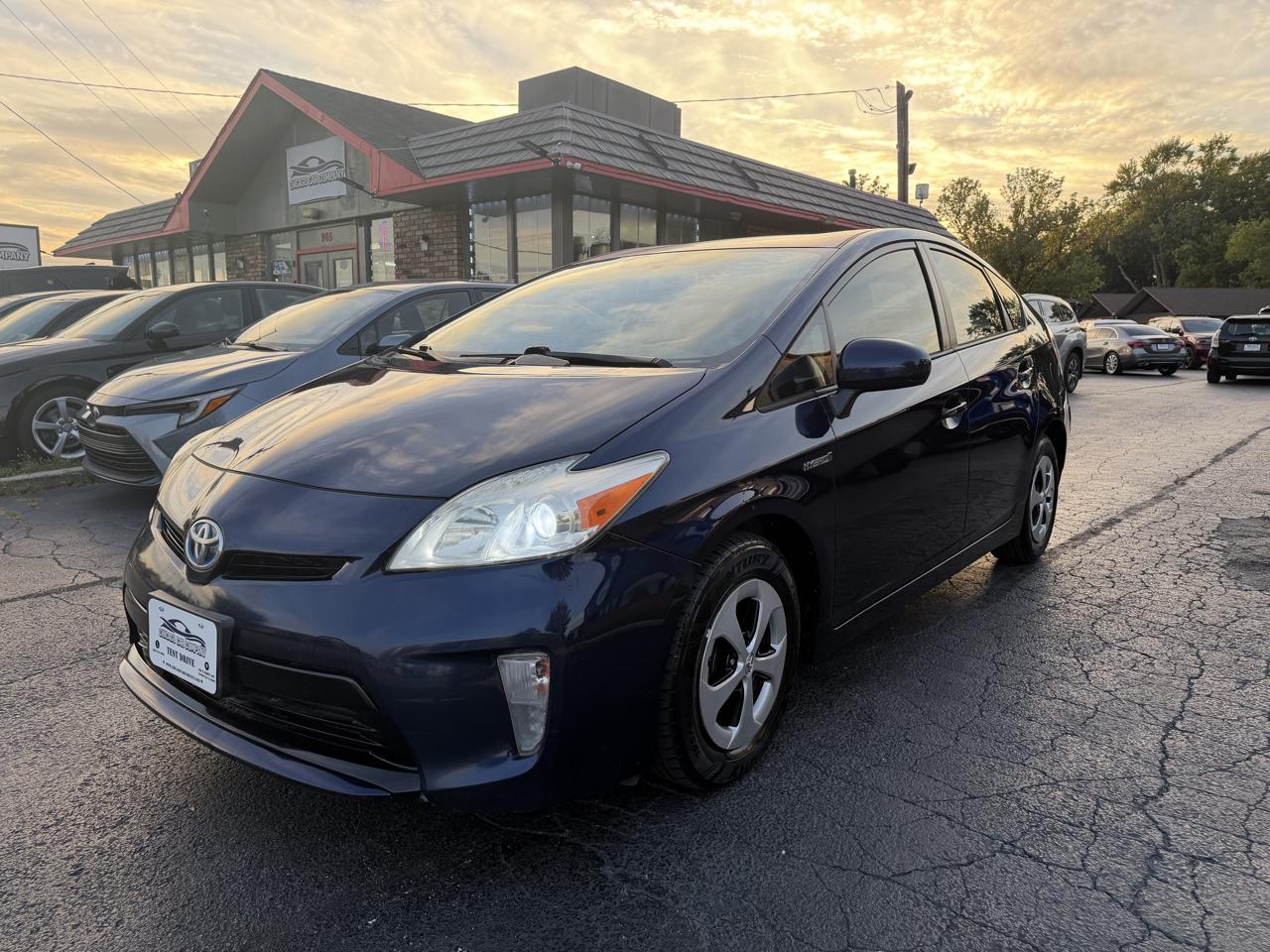 Toyota Prius 5dr HB Three (Natl) 2012