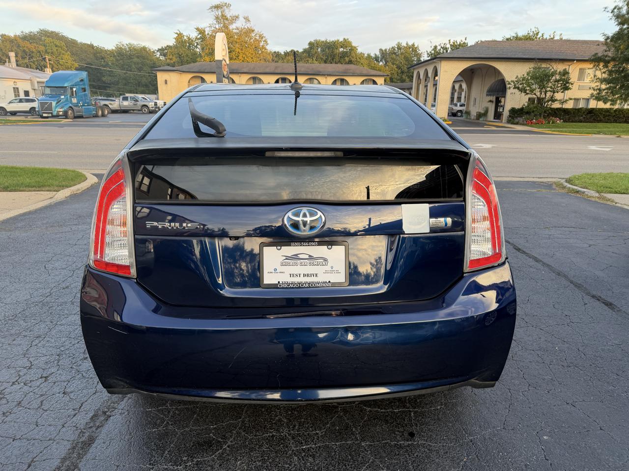 Toyota Prius 5dr HB Three (Natl) 2012
