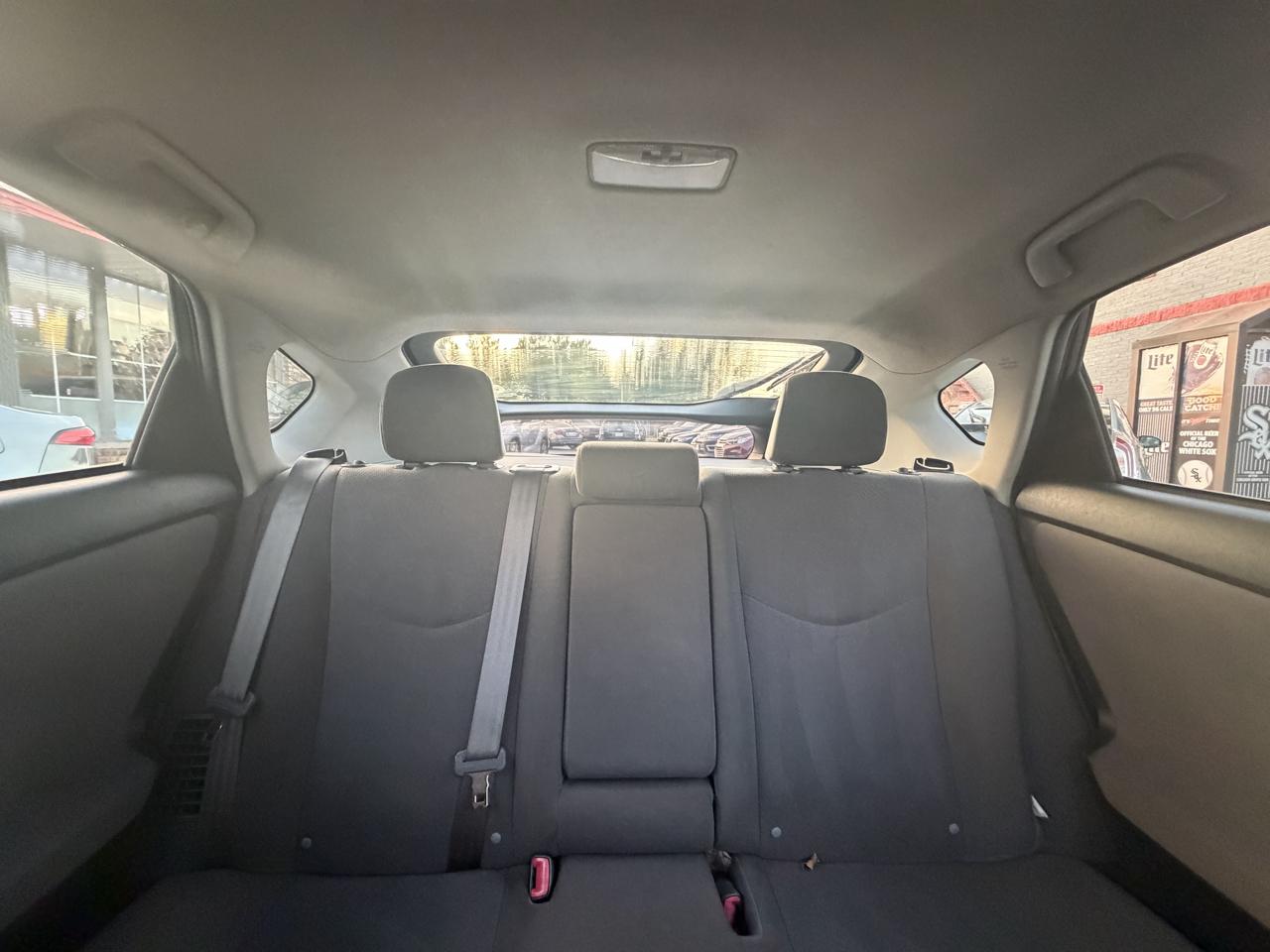 Toyota Prius 5dr HB Three (Natl) 2012