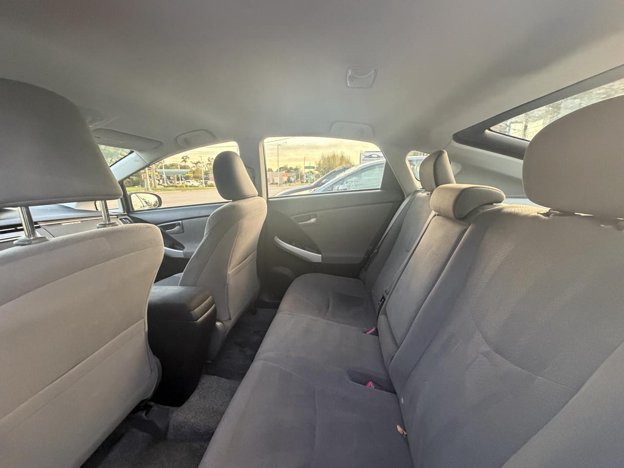 Toyota Prius 5dr HB Three (Natl) 2012