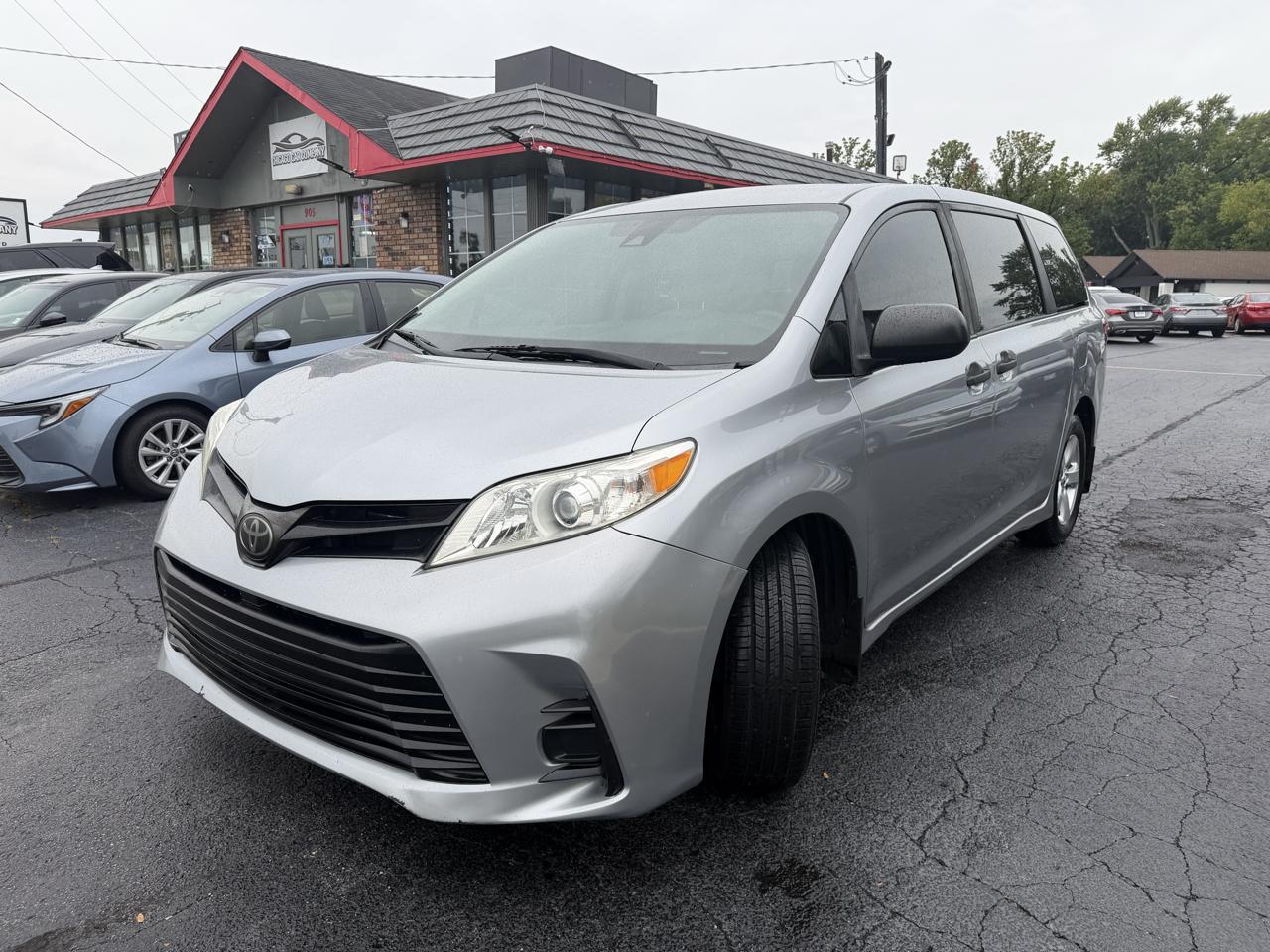 Toyota Sienna L FWD 7-Passenger (Natl) 2018