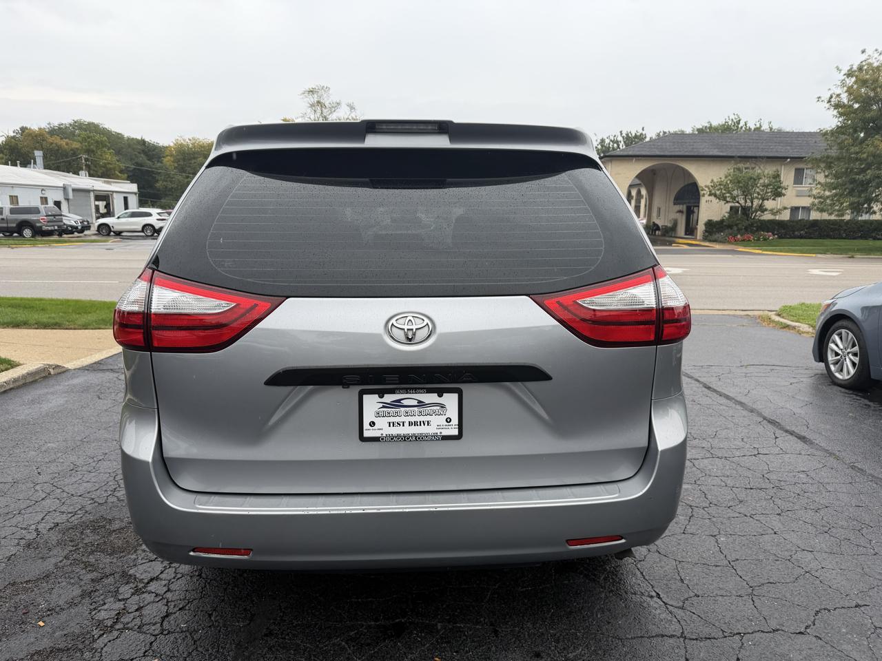 Toyota Sienna L FWD 7-Passenger (Natl) 2018