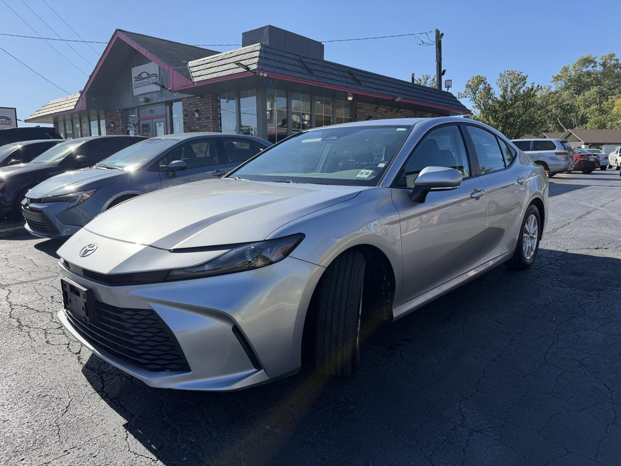 Toyota Camry photo 3