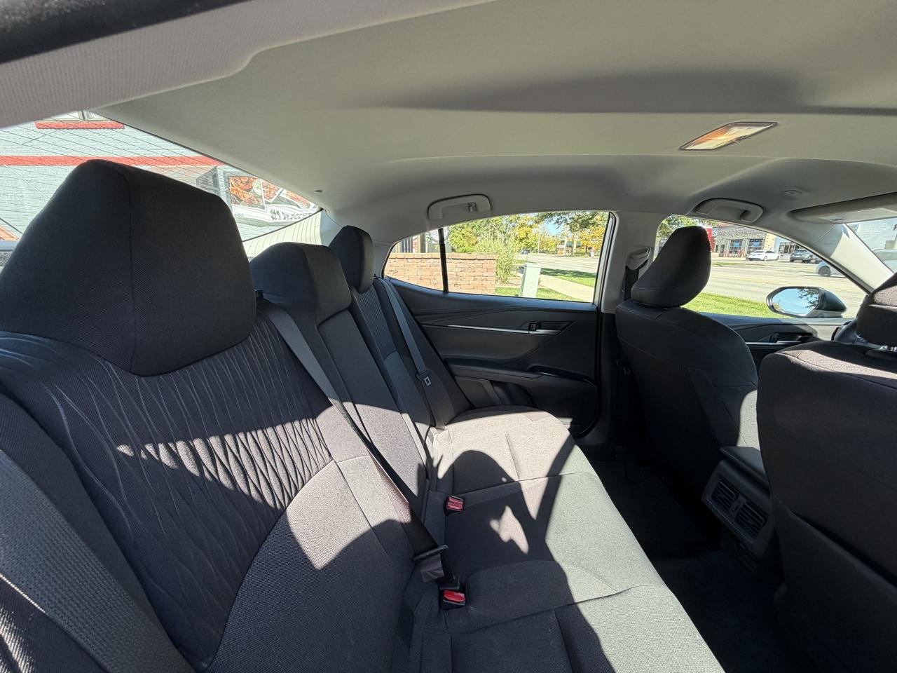 Toyota Camry photo 30