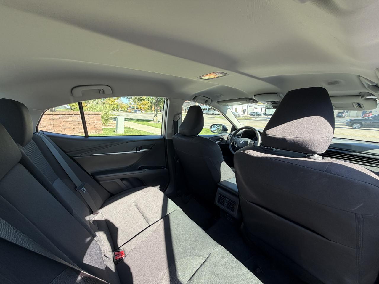 Toyota Camry photo 32
