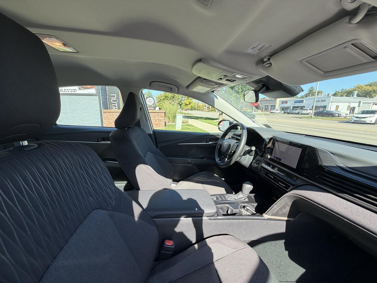 Toyota Camry photo 33