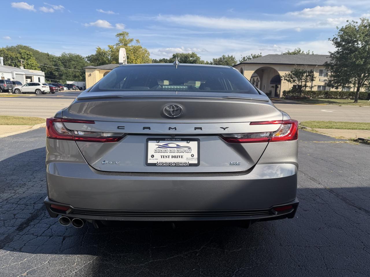 Toyota Camry XLE (Natl) 2025