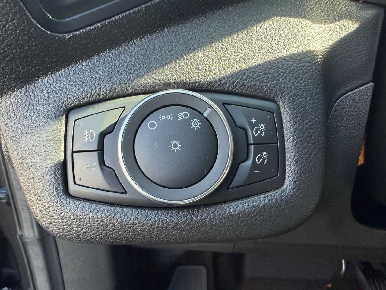 Ford Escape SEL 4WD 2019