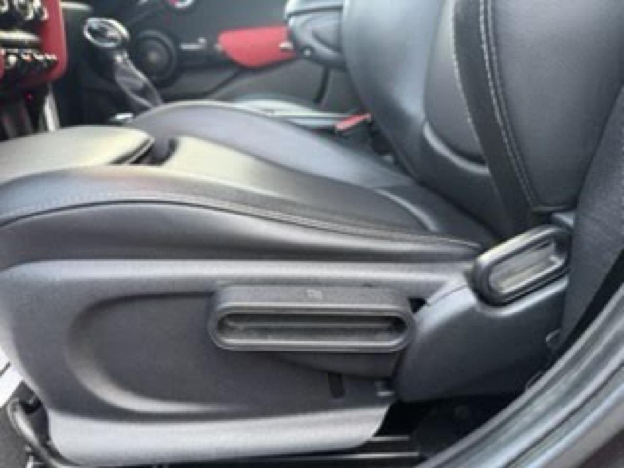 MINI Cooper Hardtop 4 Door 4dr HB S 2016