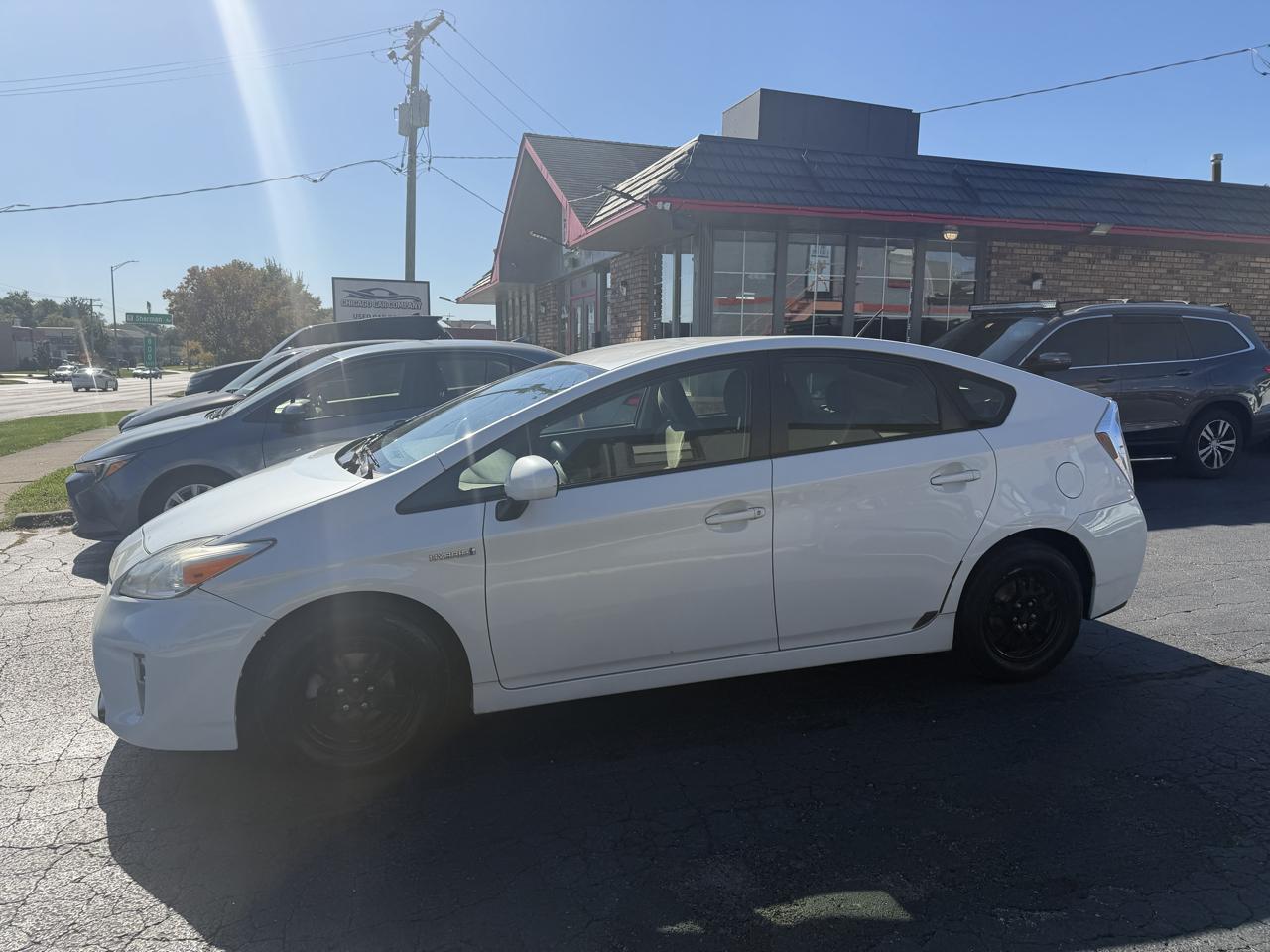 Toyota Prius photo 8
