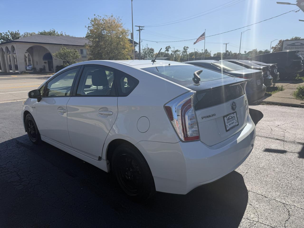 Toyota Prius photo 9