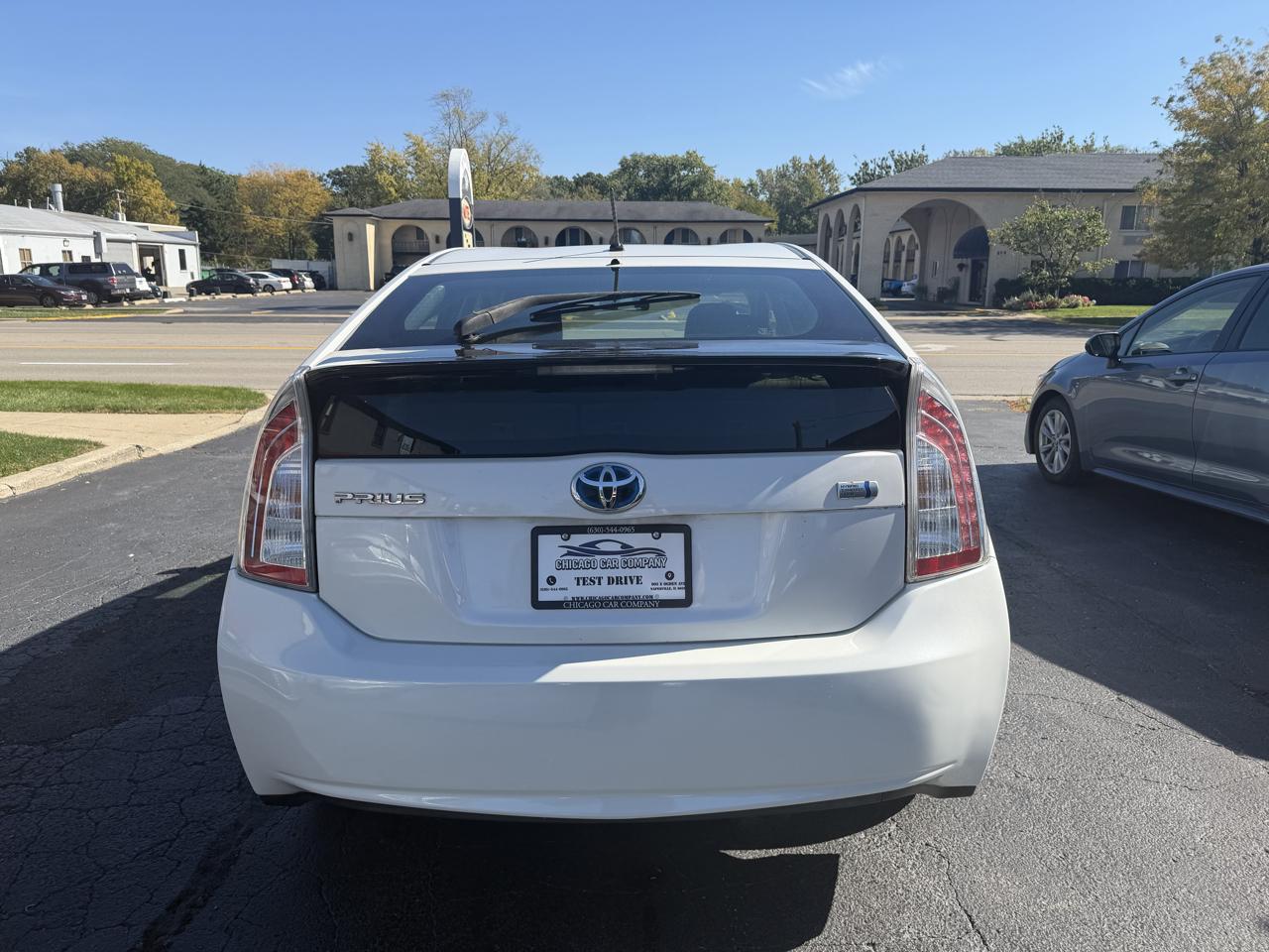 Toyota Prius photo 10
