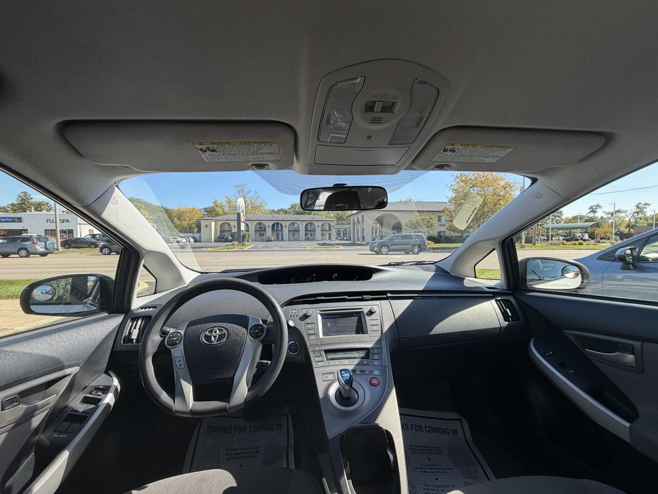 Toyota Prius photo 27