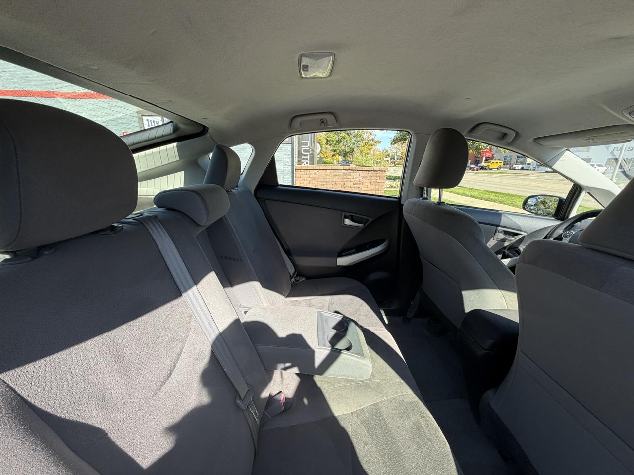 Toyota Prius photo 31