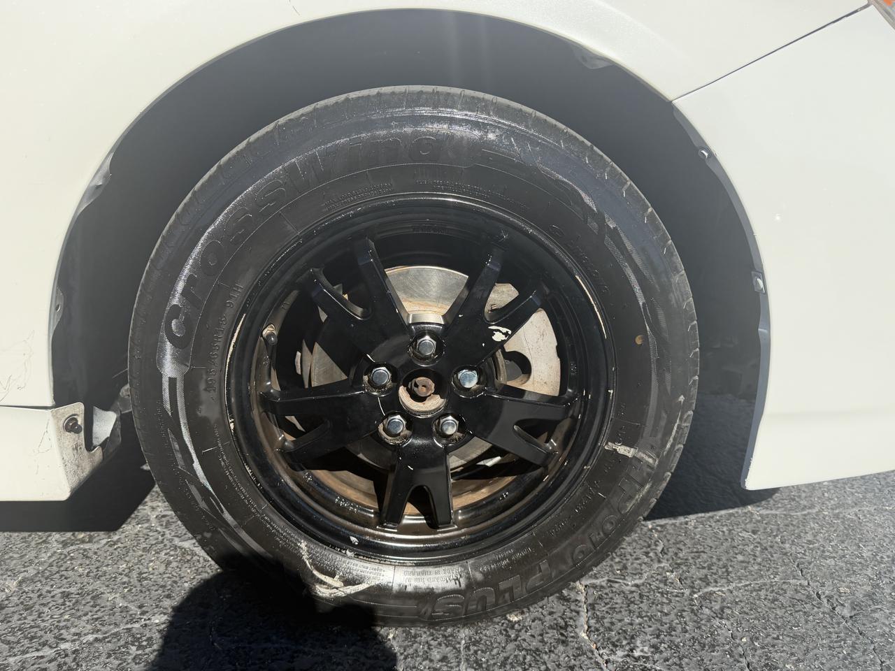 Toyota Prius photo 36