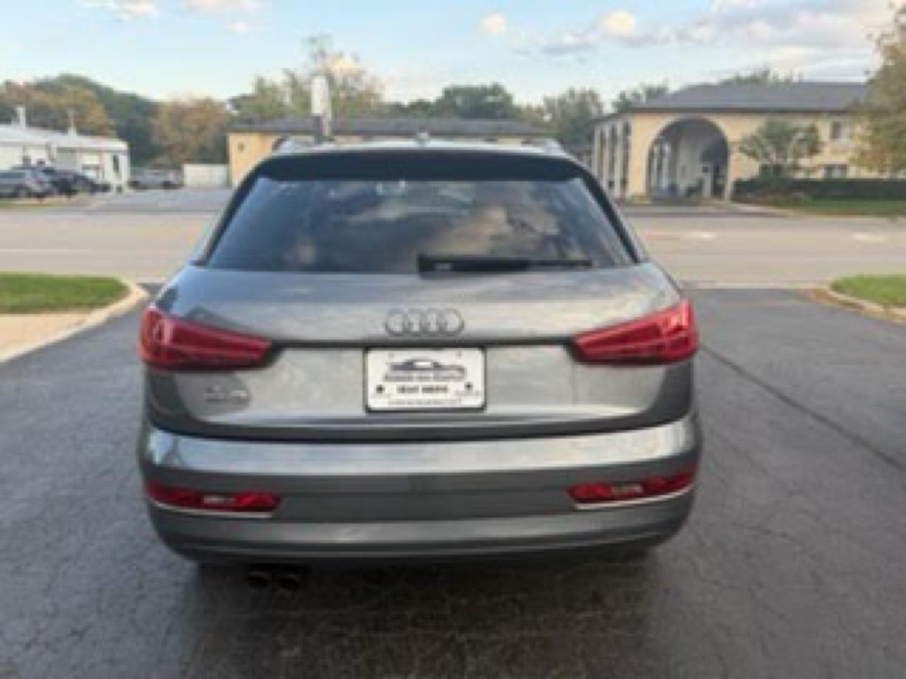 Audi Q3 FrontTrak 4dr Premium Plus 2016