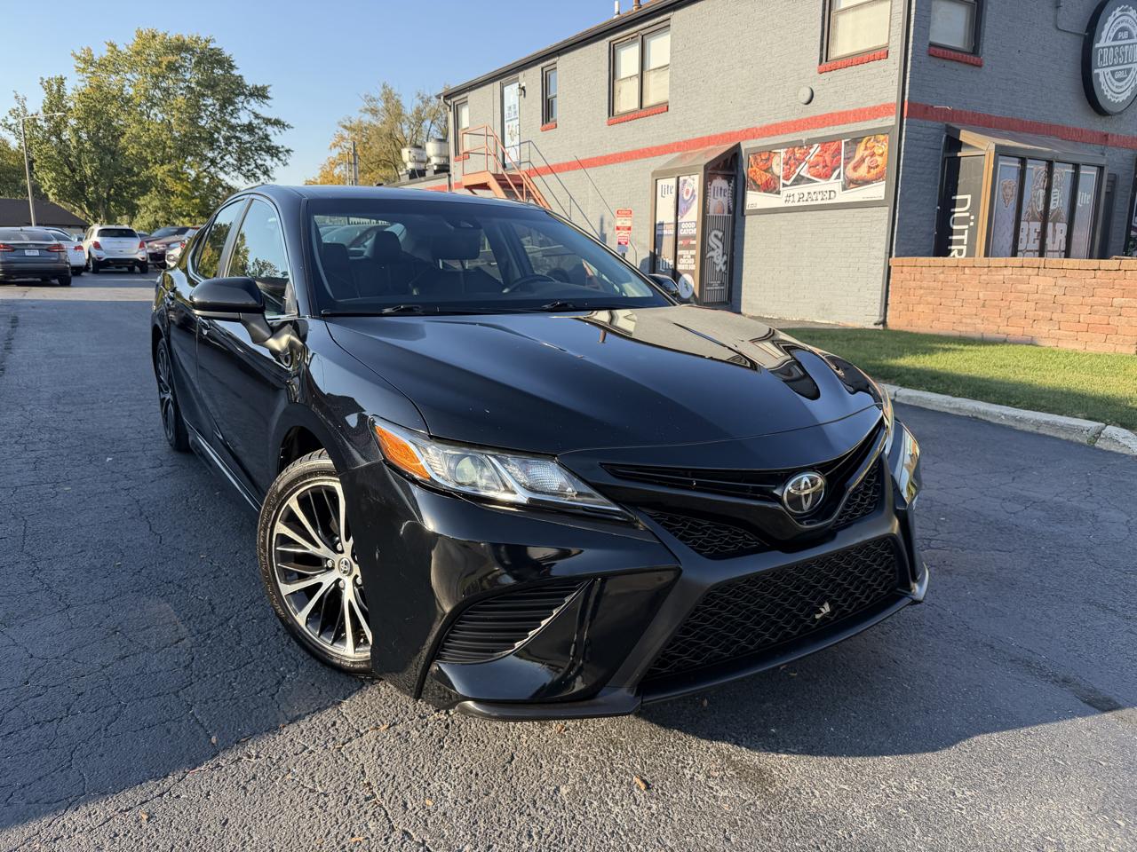 Toyota Camry XLE Auto (Natl) 2018