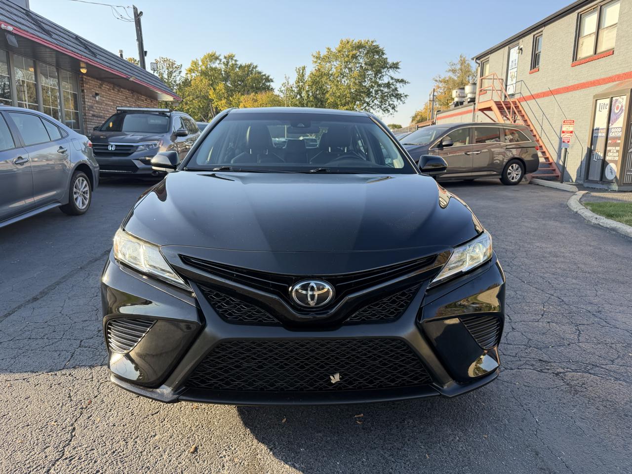 Toyota Camry XLE Auto (Natl) 2018