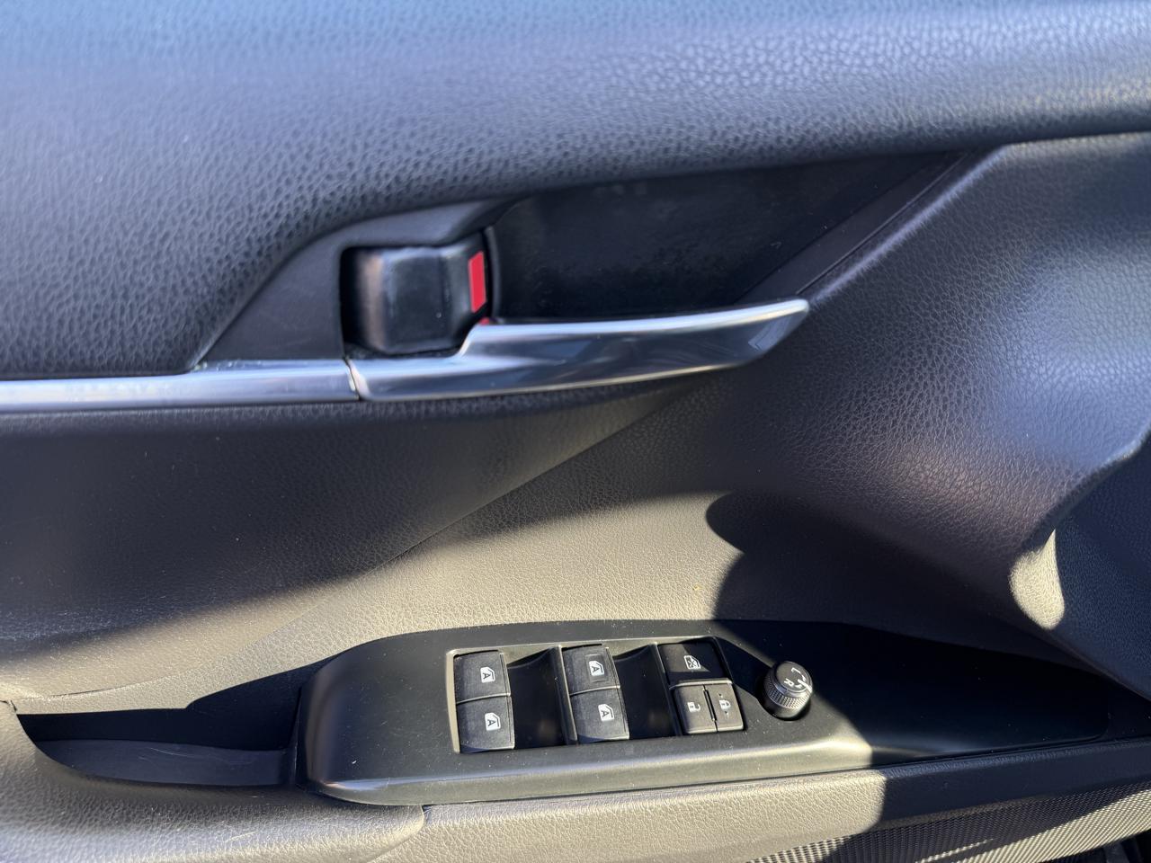 Toyota Camry XLE Auto (Natl) 2018