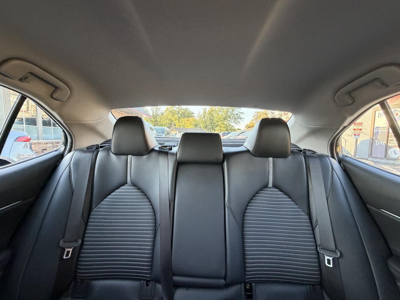 Toyota Camry XLE Auto (Natl) 2018