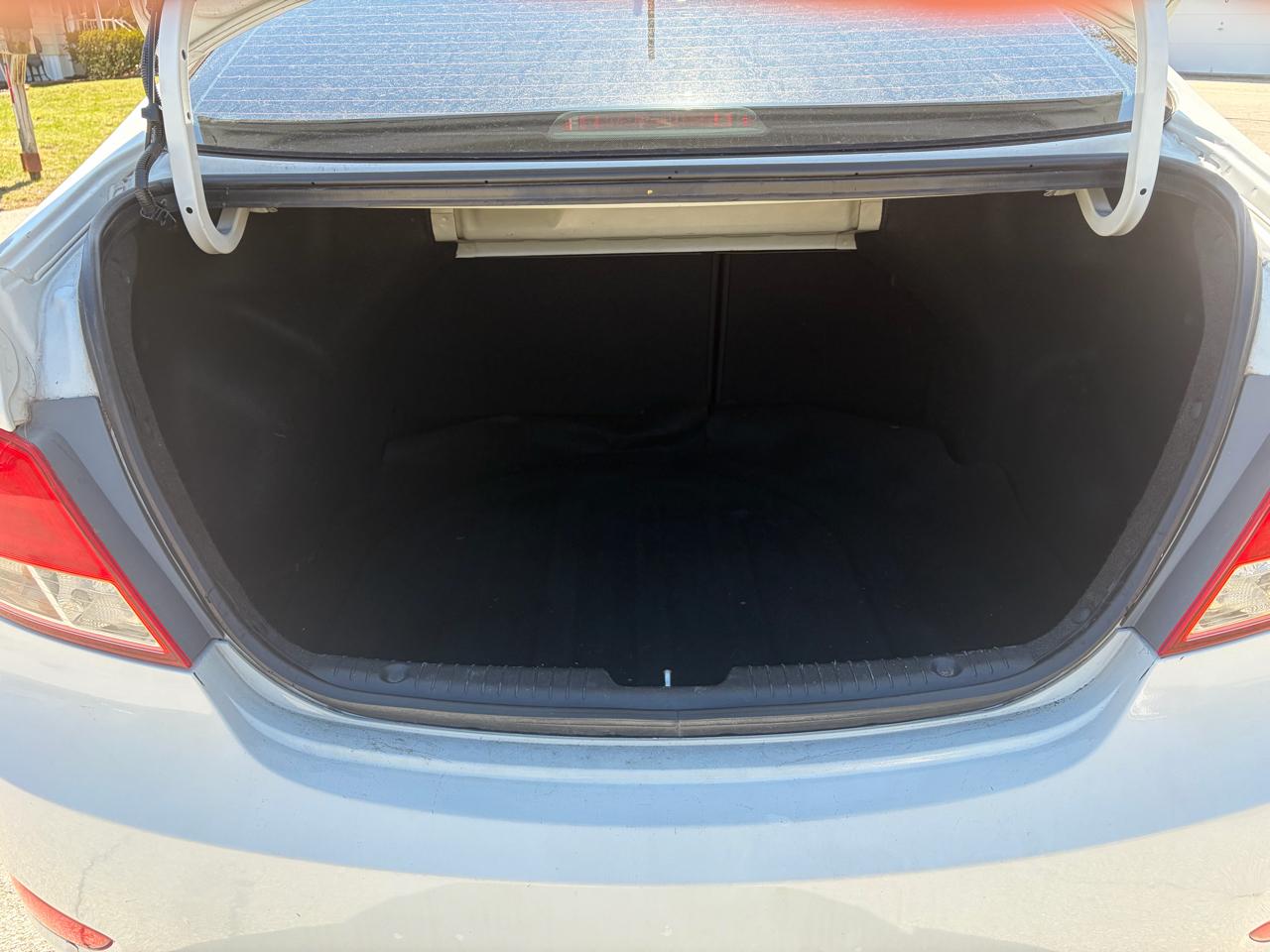 Hyundai Accent SE 4-Door 6A 2017