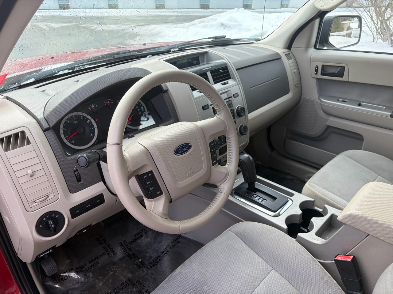 Ford Escape XLT FWD 2012