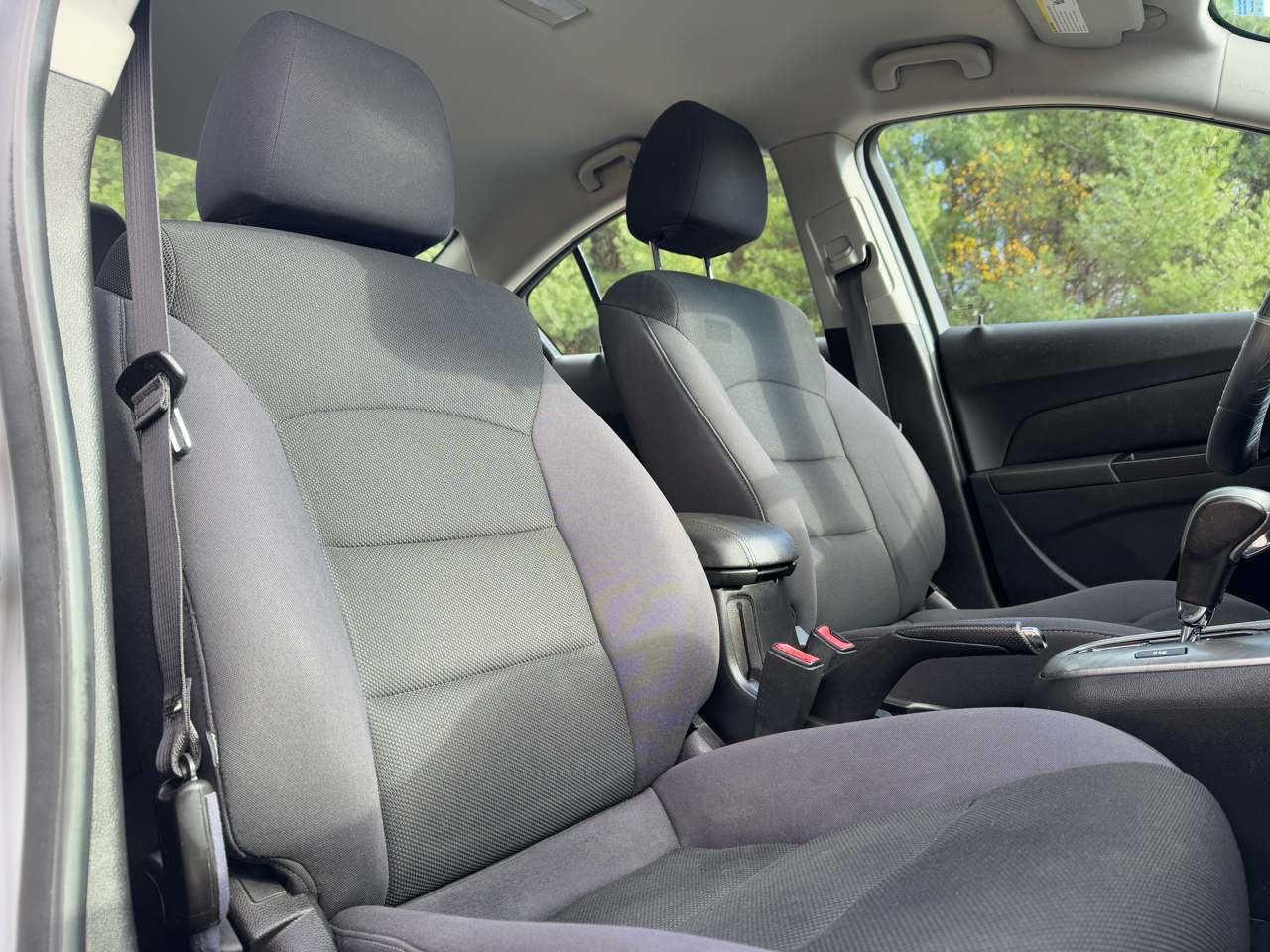 Chevrolet Cruze 1LT Auto 2013