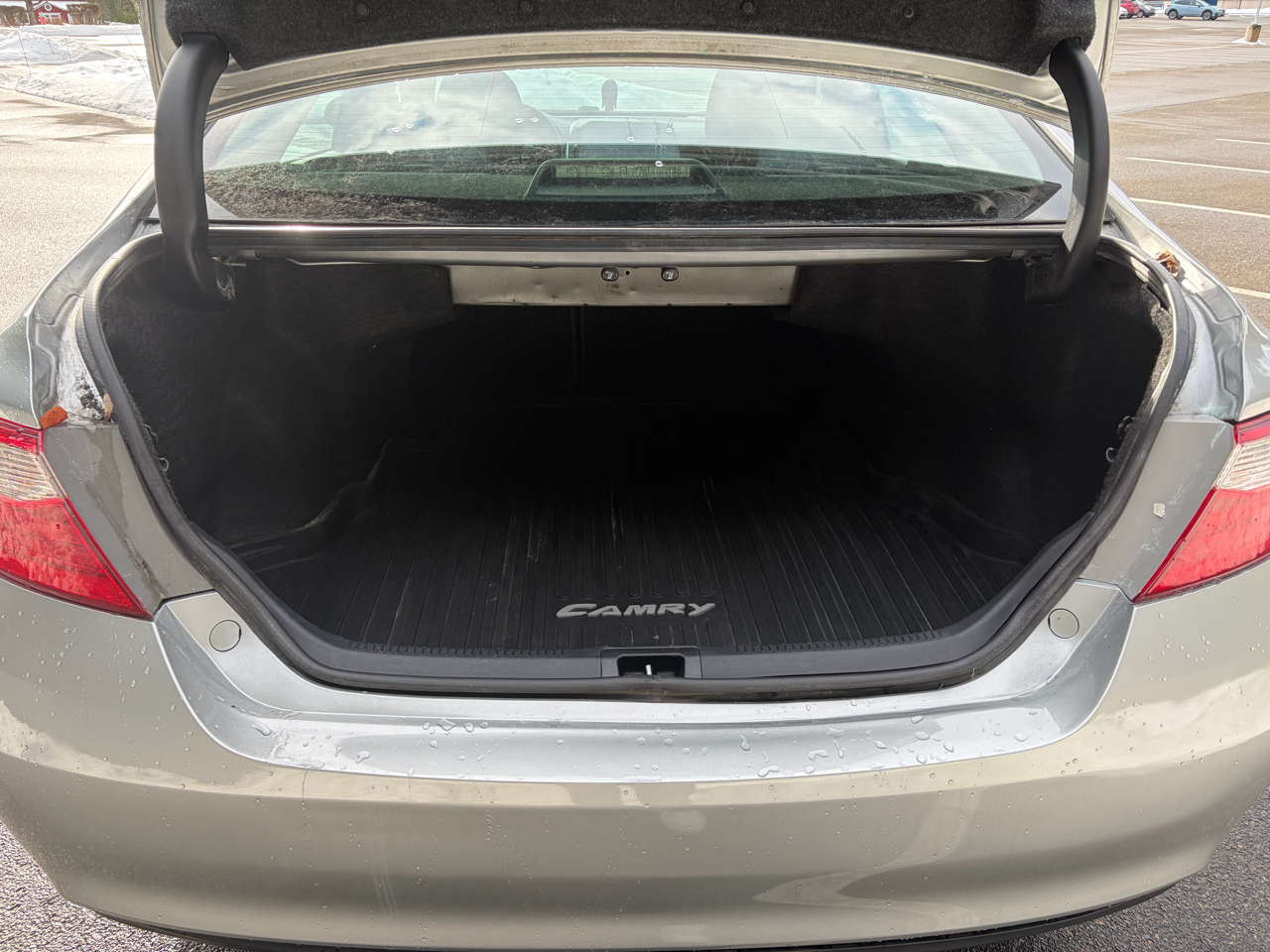 Toyota Camry SE 2017