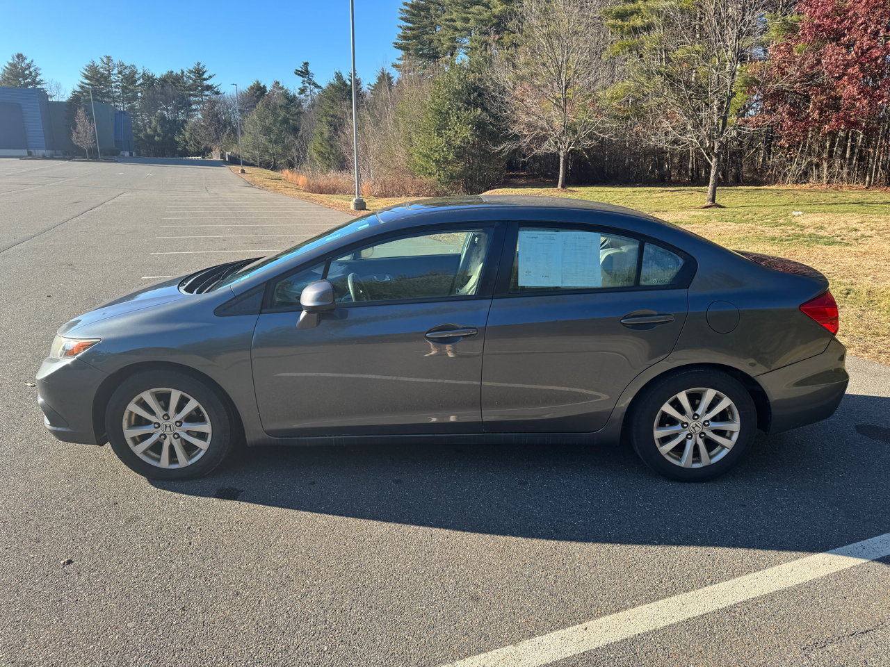 Honda Civic EX Sedan 5-Speed AT 2012