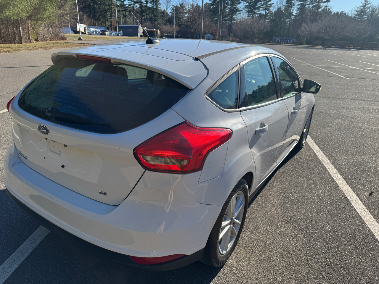 Ford Focus SE Hatch 2015