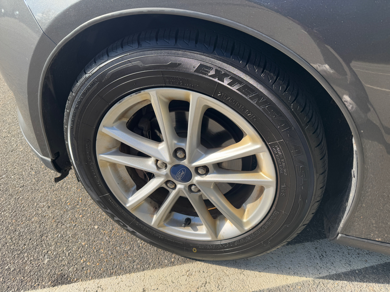 Ford Focus SE Sedan 2016