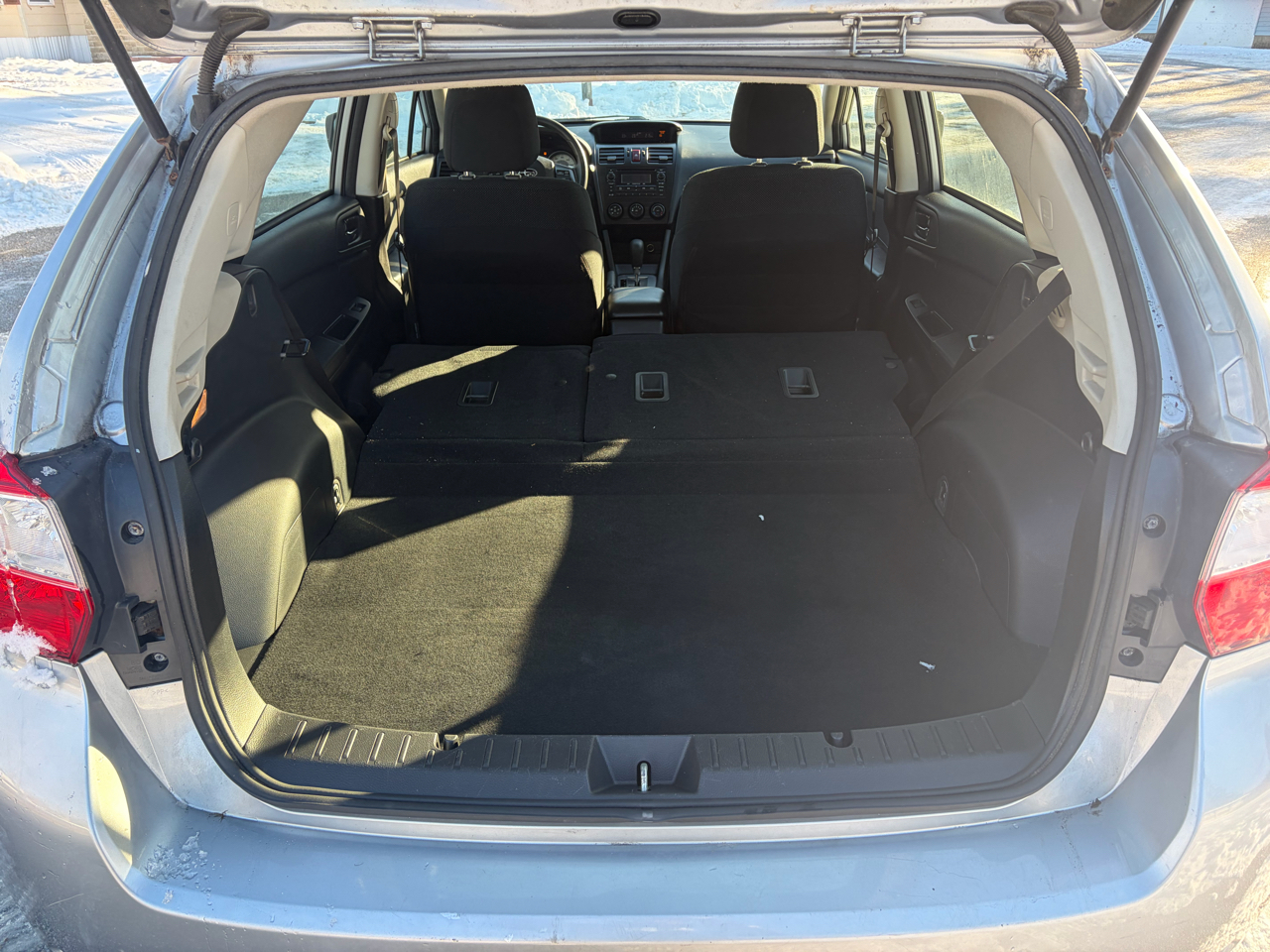 Subaru Impreza Premium 5-Door w/All Weather Package 2012