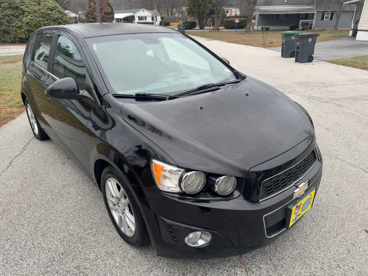 Chevrolet Sonic 2LT 5-Door 2012
