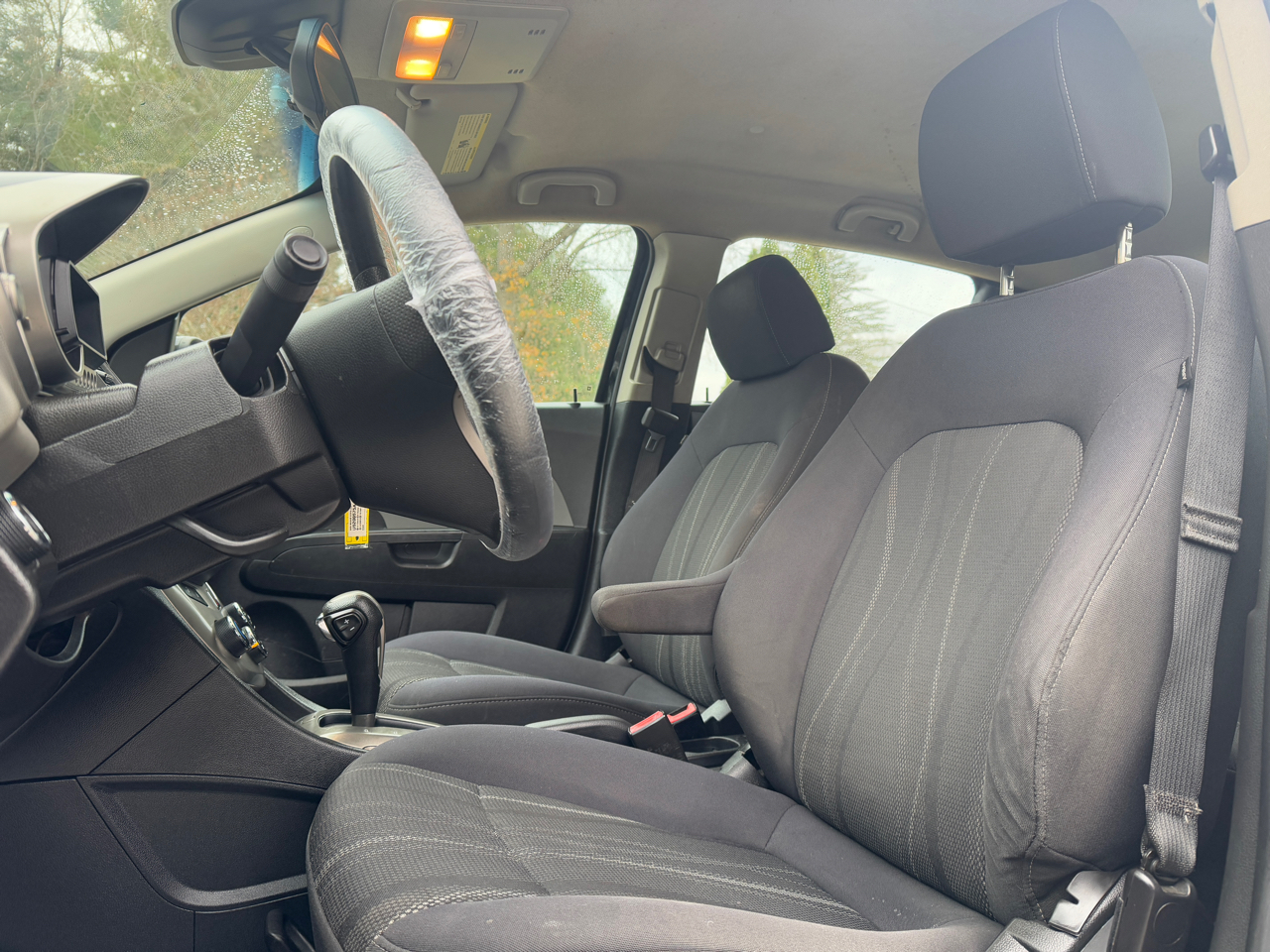 Chevrolet Sonic 2LT 5-Door 2012