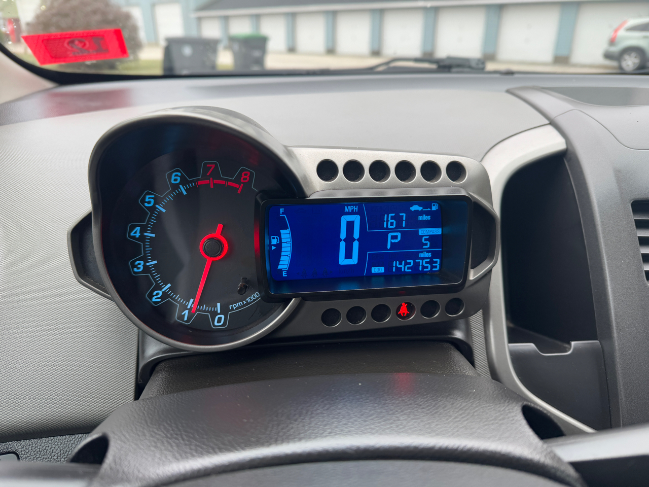 Chevrolet Sonic 2LT 5-Door 2012