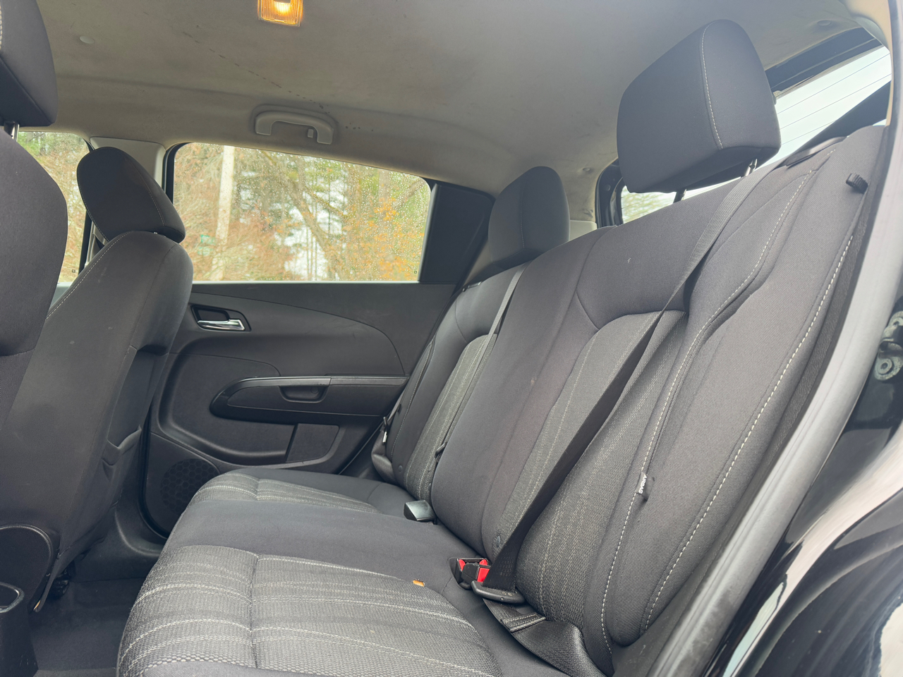 Chevrolet Sonic 2LT 5-Door 2012