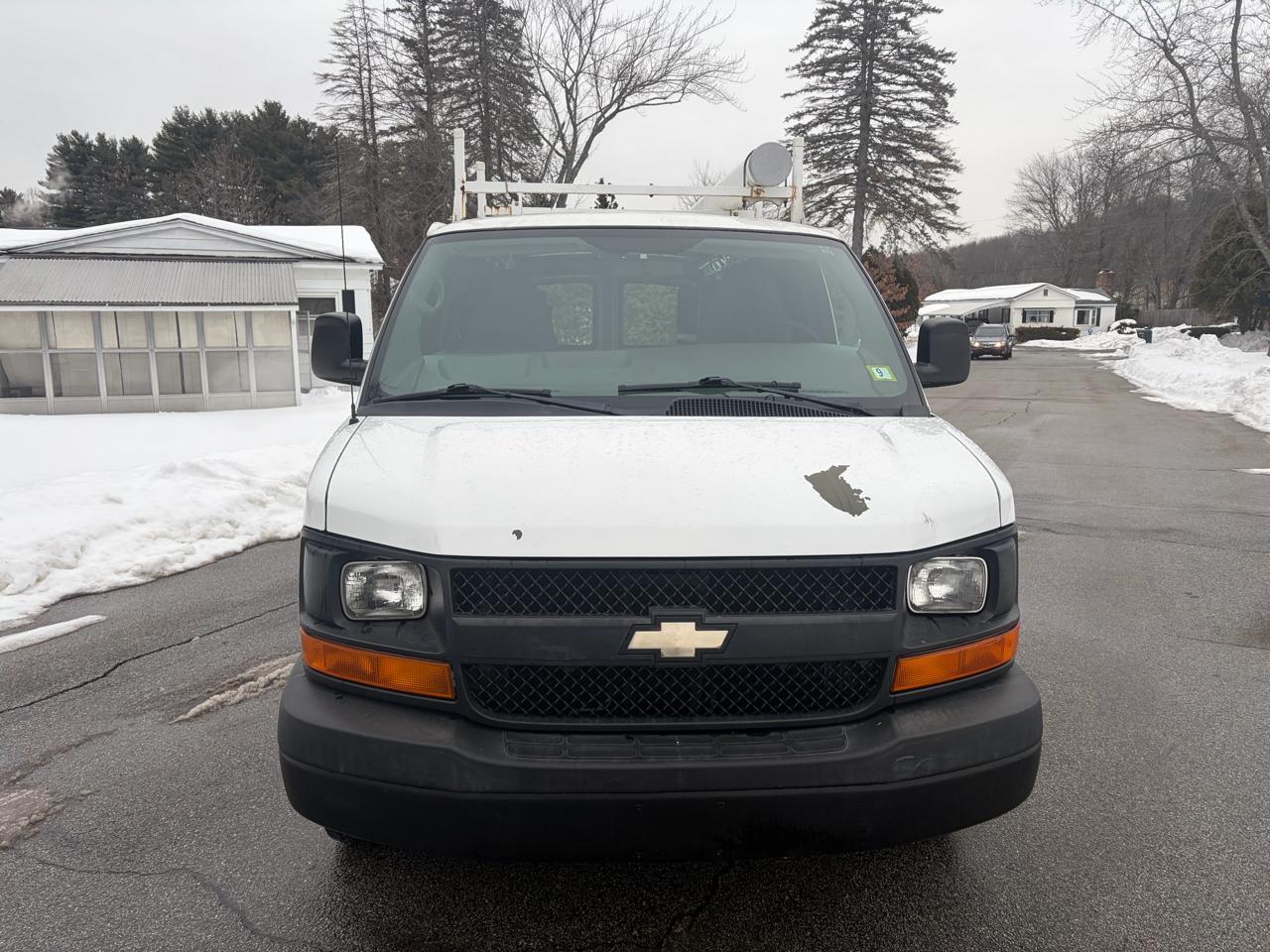 Chevrolet Express 2500 Cargo 2011