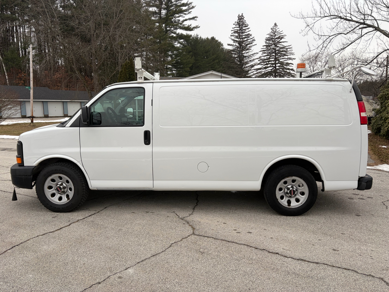 GMC Savana G1500 Cargo AWD 2013
