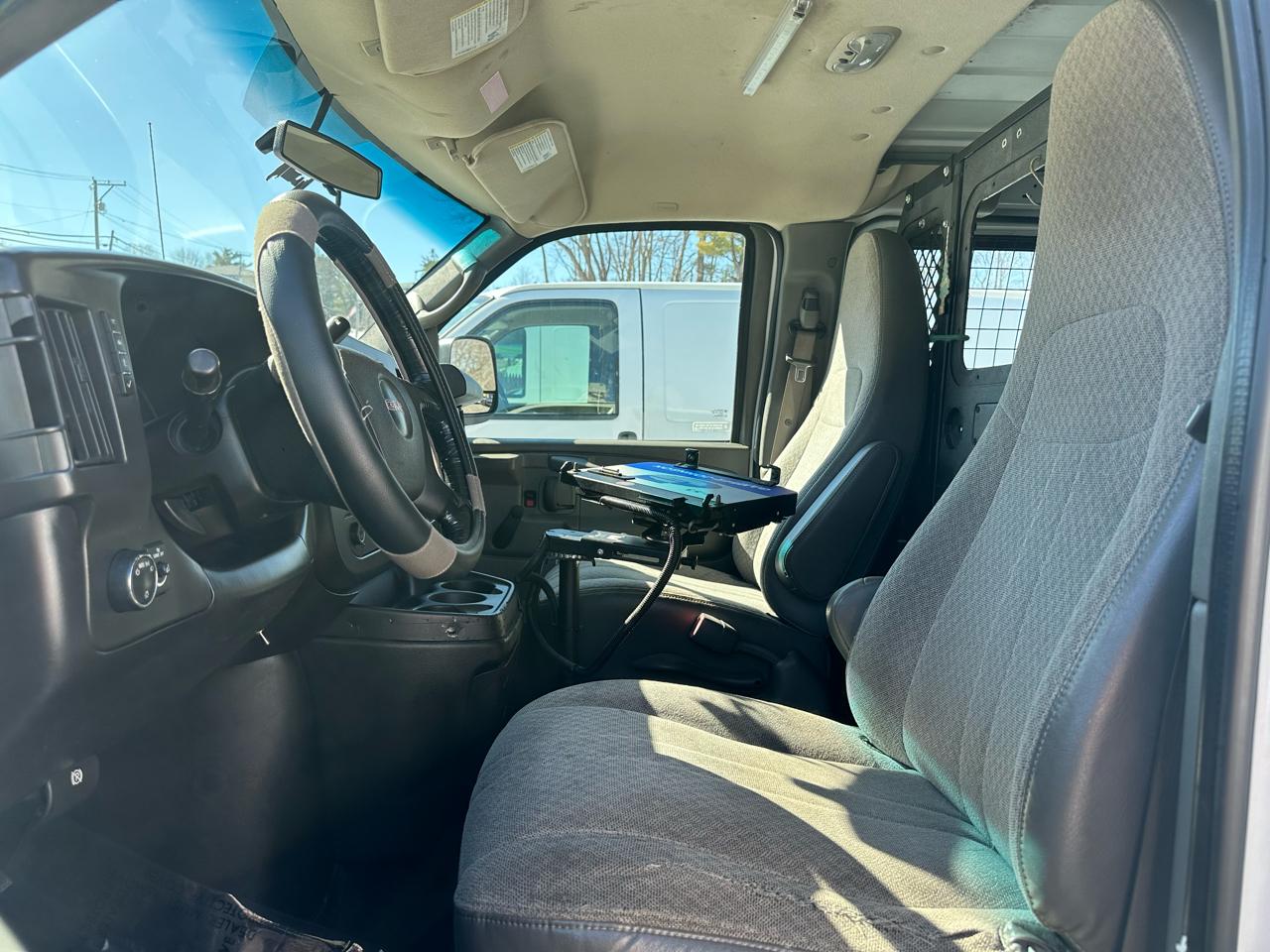 GMC Savana G1500 AWD Cargo 2013