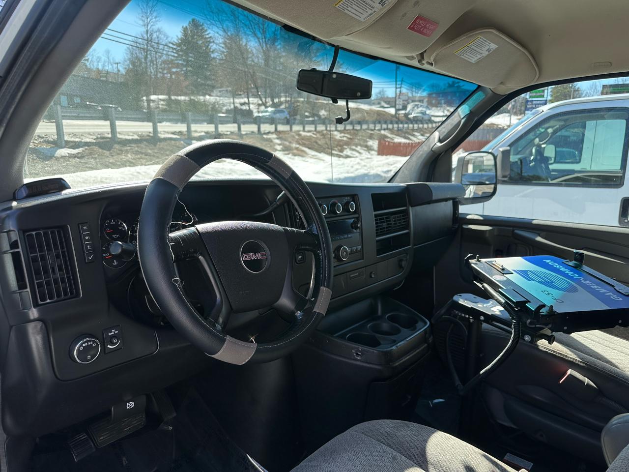 GMC Savana G1500 AWD Cargo 2013