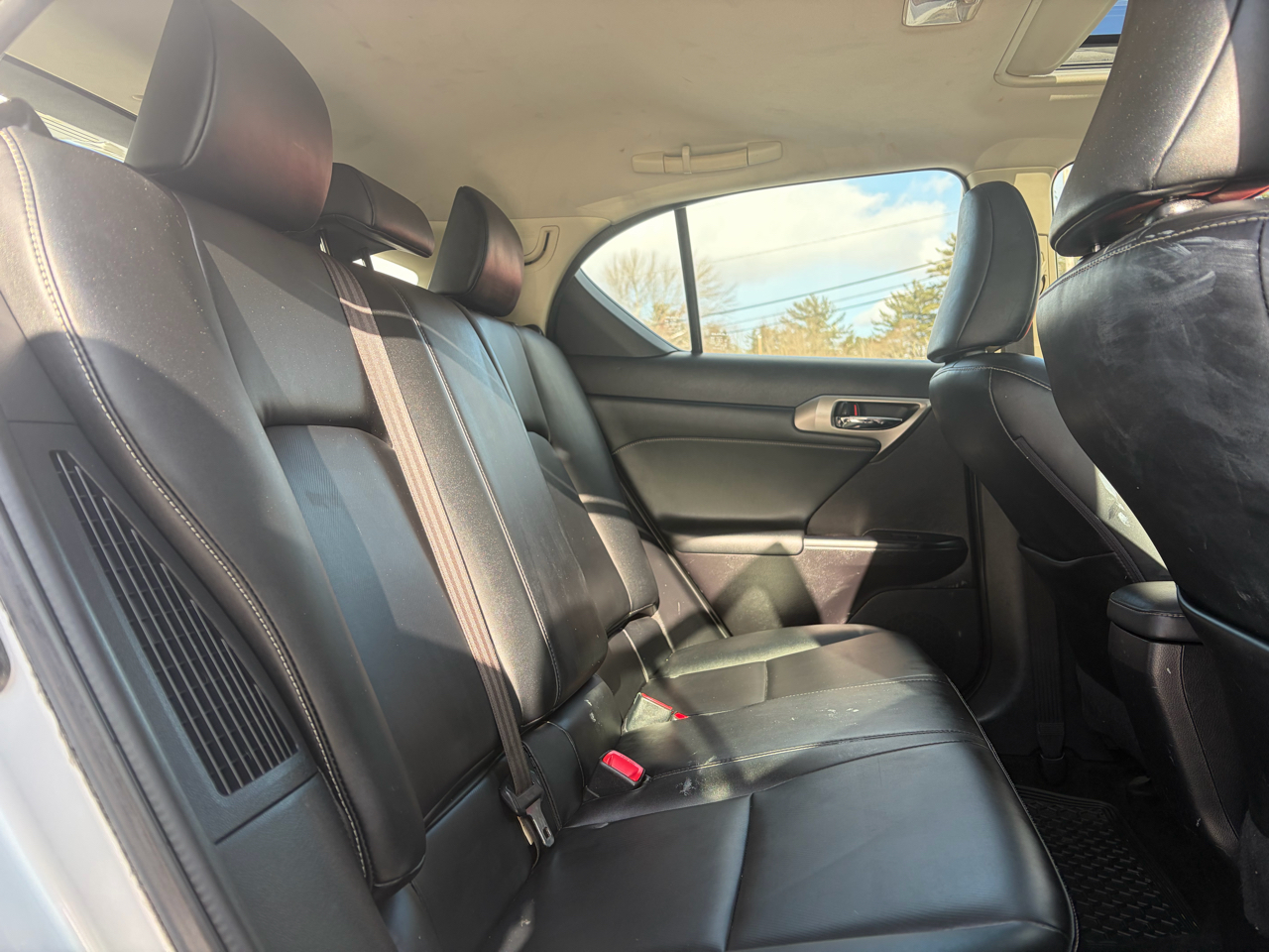 Lexus CT CT 200h FWD 2016