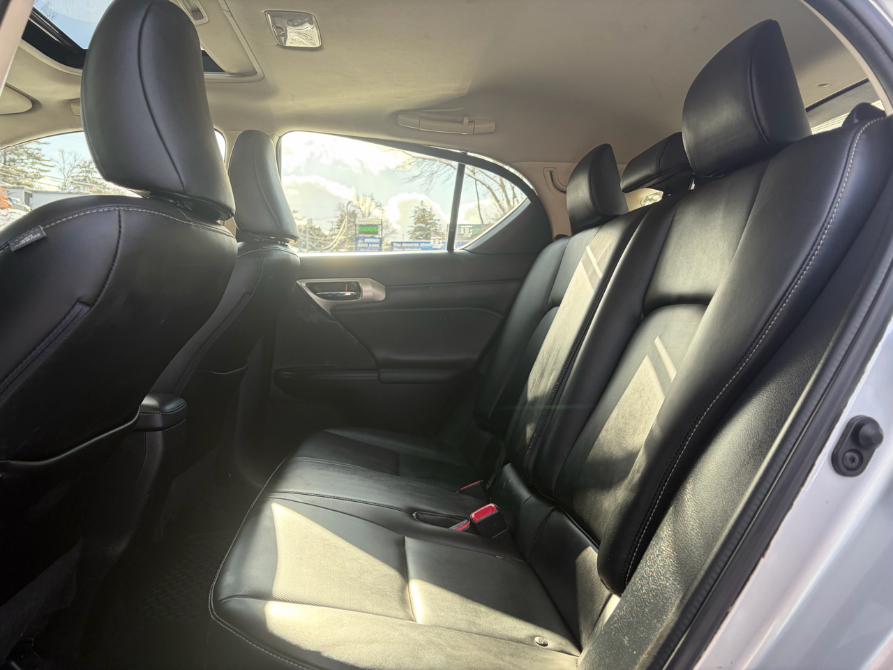 Lexus CT CT 200h FWD 2016