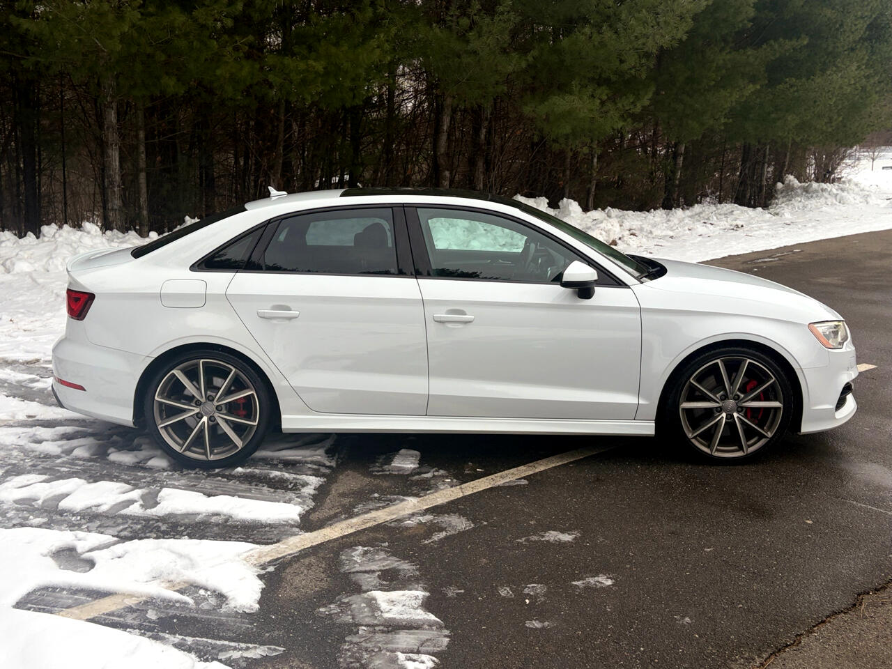 Audi S3 2.0T Premium Plus quattro 2016