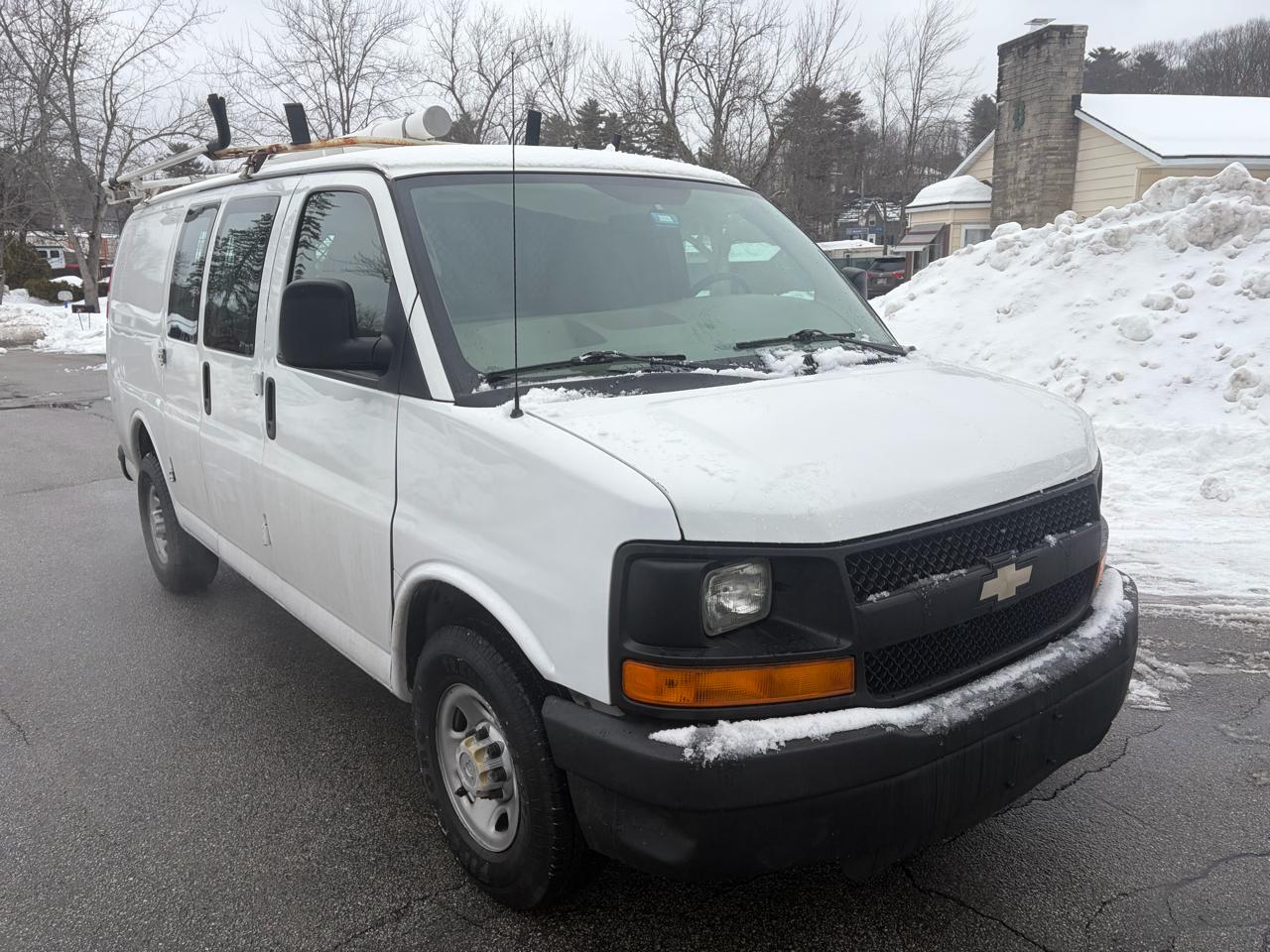 Chevrolet Express 2500 Cargo 2011