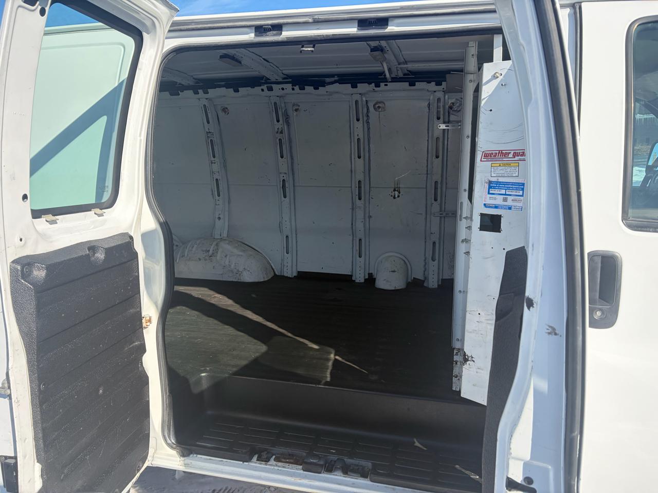 Chevrolet Express 3500 Cargo 2015