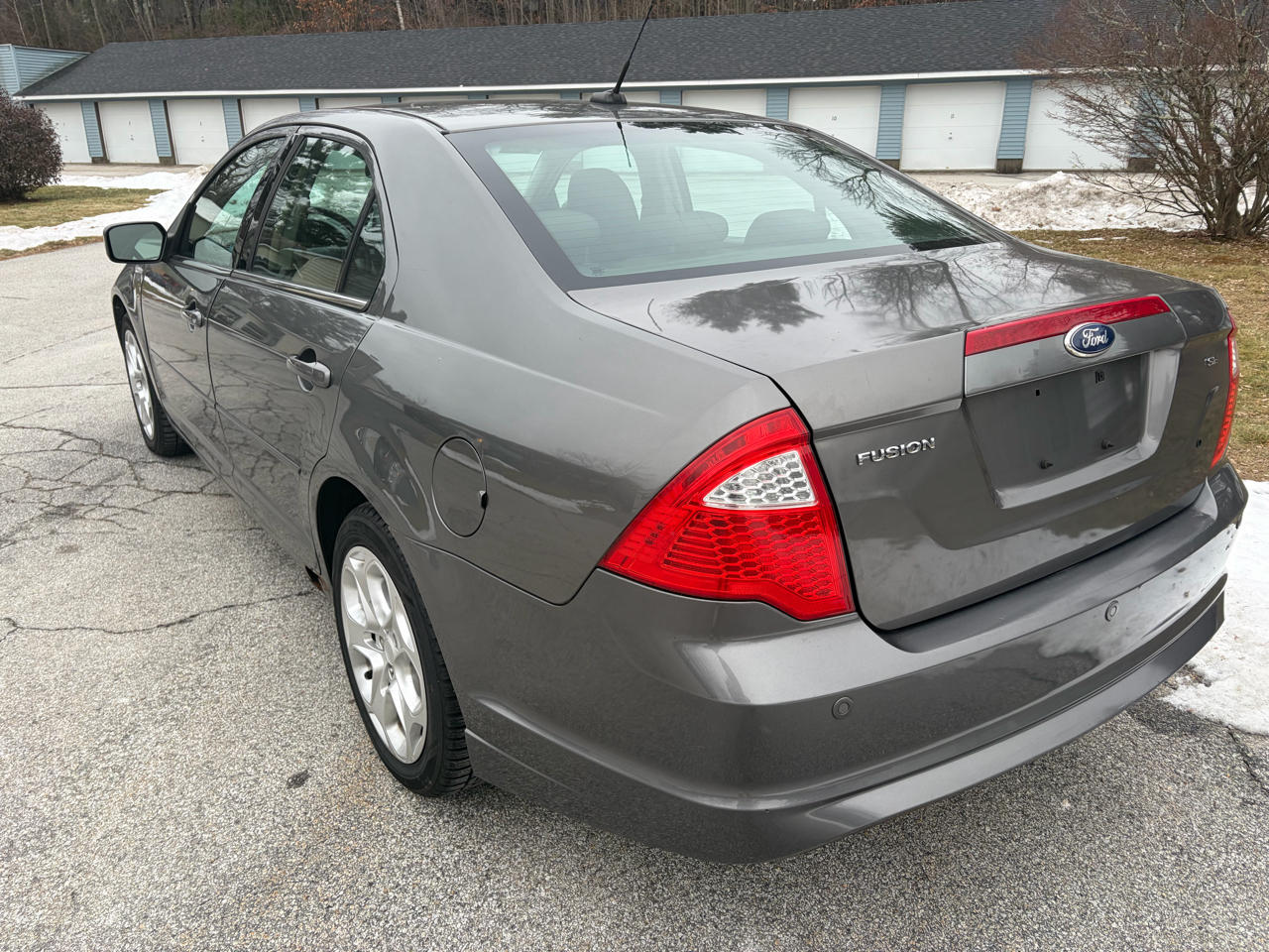 Ford Fusion SE 2010