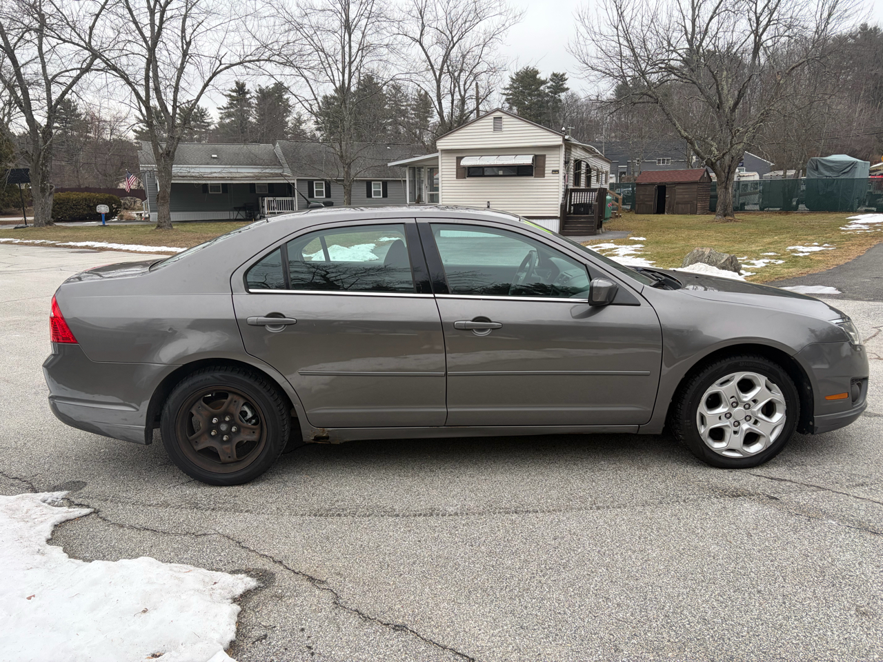 Ford Fusion SE 2010