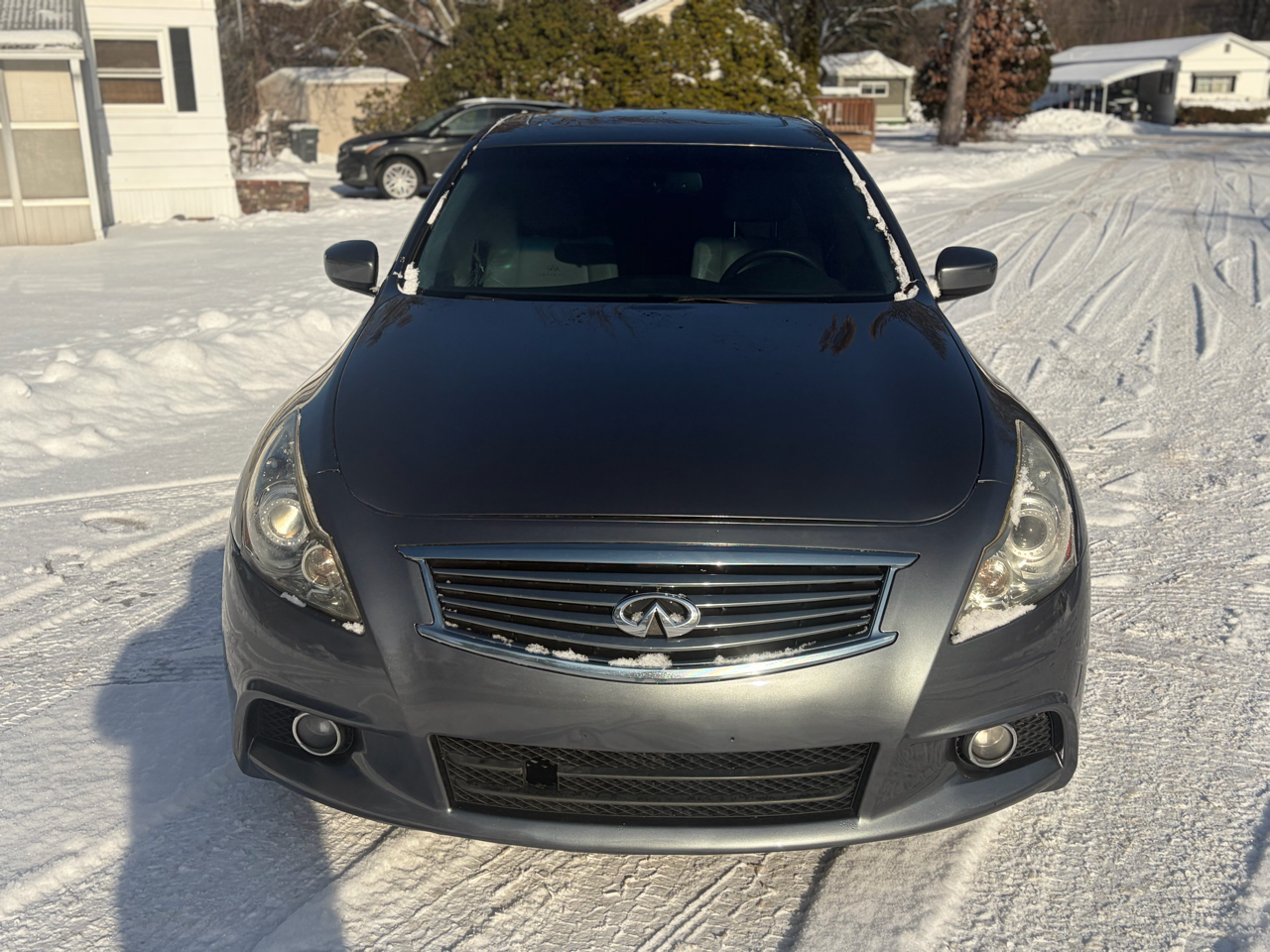 Infiniti G37X AT Sport 2012